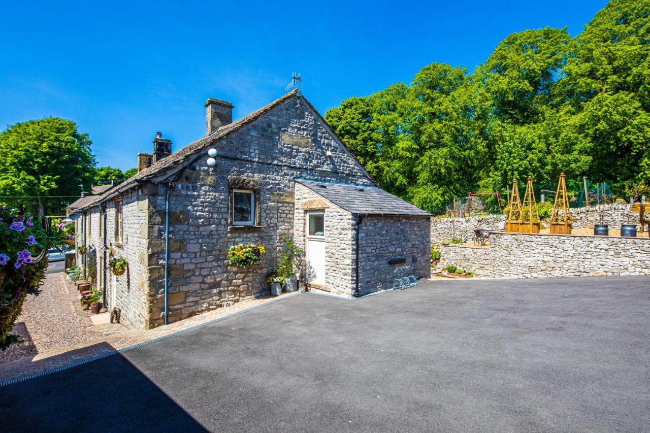 James Cottage Chelmorton エクステリア 写真