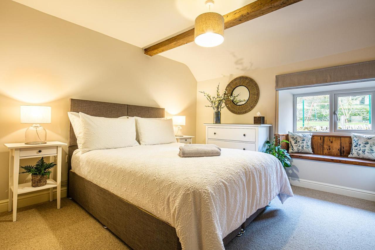 James Cottage Chelmorton エクステリア 写真