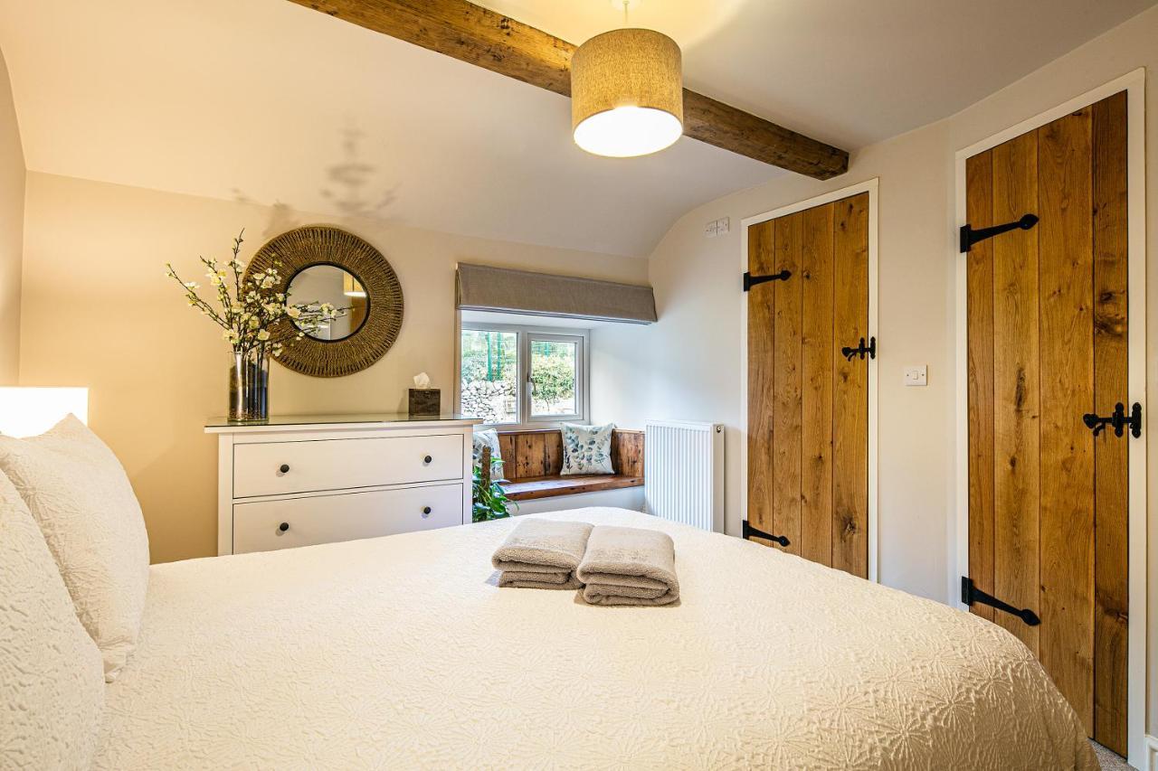 James Cottage Chelmorton エクステリア 写真